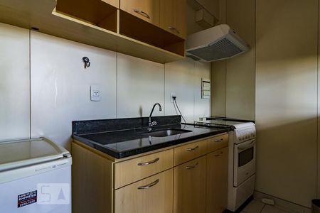 Cozinha de apartamento à venda com 1 quarto, 41m² em Silveira, Belo Horizonte