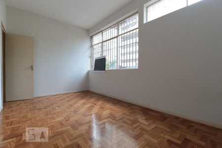 Sala de apartamento para alugar com 3 quartos, 70m² em Funcionários, Belo Horizonte