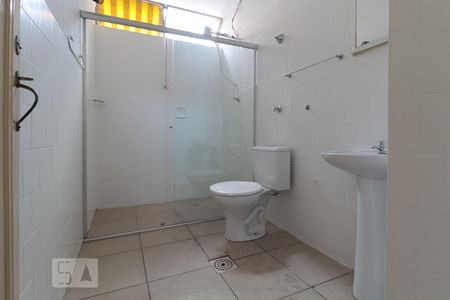 Banheiro de apartamento para alugar com 3 quartos, 70m² em Funcionários, Belo Horizonte