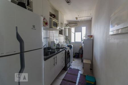 Cozinha de apartamento à venda com 3 quartos, 68m² em Vila Endres, Guarulhos