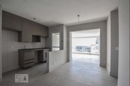 Sala de apartamento à venda com 2 quartos, 71m² em Campo Belo, São Paulo