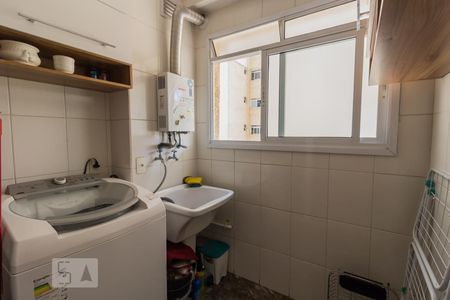 Área de serviço de apartamento à venda com 2 quartos, 61m² em Macedo, Guarulhos