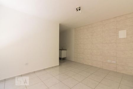 Sala de apartamento para alugar com 1 quarto, 40m² em Vila Nova Mazzei, São Paulo