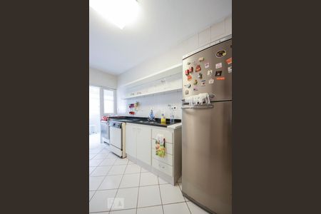 Cozinha de apartamento para alugar com 3 quartos, 154m² em Consolação, São Paulo