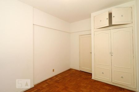 Apartamento à venda com 136m², 3 quartos e 1 vaga Apartamento à venda com 136m², 3 quartos e 1 vagaQuarto 3.