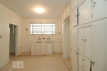 Apartamento à venda com 136m², 3 quartos e 1 vaga Apartamento à venda com 136m², 3 quartos e 1 vagaCozinha.