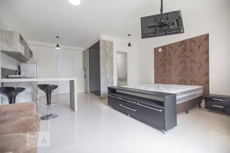 Sala / Quarto de kitnet/studio para alugar com 1 quarto, 40m² em Vila Arens I, Jundiaí