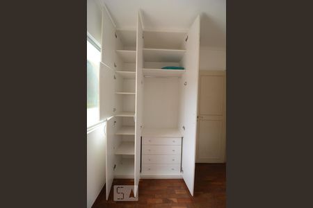 Quarto de apartamento à venda com 3 quartos, 80m² em Estoril, Belo Horizonte