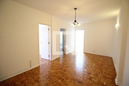 Sala de apartamento para alugar com 2 quartos, 60m² em Liberdade , São Paulo