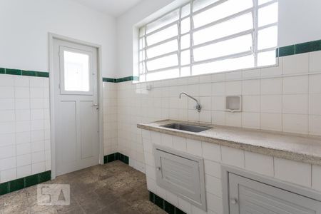 Cozinha de apartamento para alugar com 2 quartos, 70m² em Petrópolis, Porto Alegre