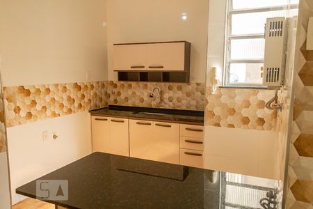 Sala integrada com a cozinha de apartamento à venda com 2 quartos, 77m² em Tijuca, Rio de Janeiro