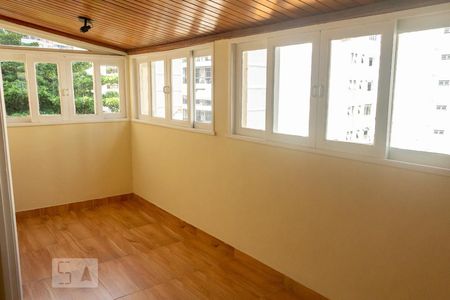 varanda de apartamento para alugar com 2 quartos, 77m² em Tijuca, Rio de Janeiro