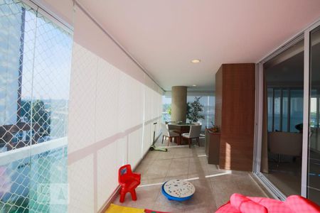 Varanda de apartamento à venda com 4 quartos, 210m² em Campo Belo, São Paulo