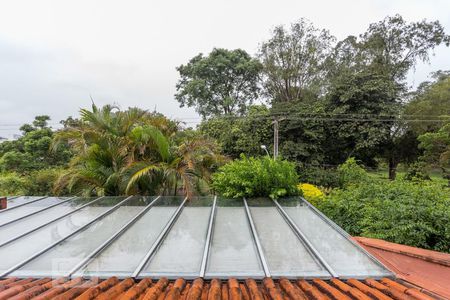 Casa de condomínio à venda com 520m², 4 quartos e 5 vagas Casa de condomínio à venda com 520m², 4 quartos e 5 vagasVista da suíte 3