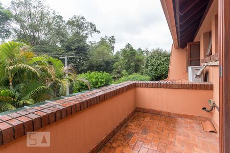 Casa de condomínio à venda com 520m², 4 quartos e 5 vagas Casa de condomínio à venda com 520m², 4 quartos e 5 vagasSacada da suíte 1