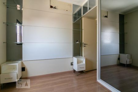 Suíte de apartamento à venda com 2 quartos, 81m² em Cambuci, São Paulo