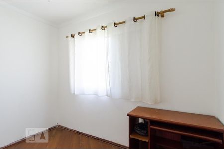Quarto 1 de apartamento para alugar com 2 quartos, 50m² em Jardim Stetel, Santo André