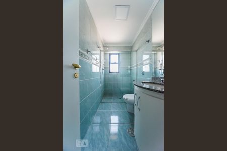 Banheiro de apartamento à venda com 3 quartos, 127m² em Parque das Nações, Santo André
