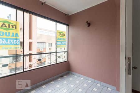 Apartamento à venda com 94m², 3 quartos e 2 vagasVaranda