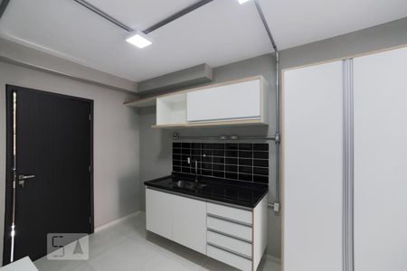 Studio de kitnet/studio para alugar com 1 quarto, 38m² em Santo Amaro, São Paulo