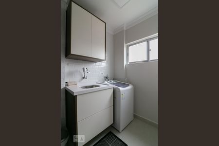 Área de serviço  de apartamento para alugar com 2 quartos, 52m² em Liberdade, São Paulo