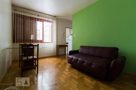 Sala de apartamento para alugar com 1 quarto, 57m² em Jardim Botânico, Porto Alegre
