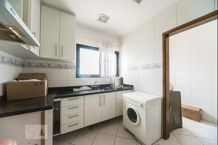 Apartamento à venda com 150m², 3 quartos e 2 vagas Apartamento à venda com 150m², 3 quartos e 2 vagasCozinha