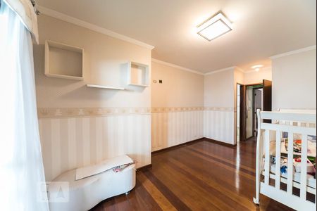 Apartamento à venda com 150m², 3 quartos e 2 vagas Apartamento à venda com 150m², 3 quartos e 2 vagasSuíte 2