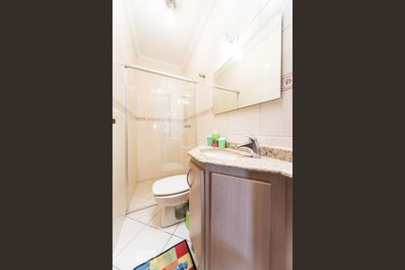 Apartamento à venda com 150m², 3 quartos e 2 vagas Apartamento à venda com 150m², 3 quartos e 2 vagasBanheiro da Suíte 1