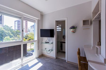 Sala de apartamento para alugar com 1 quarto, 40m² em Rio Branco, Porto Alegre