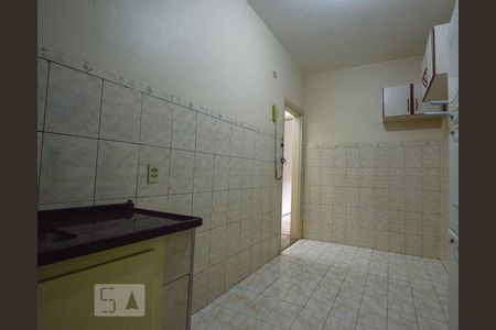 Cozinha de apartamento para alugar com 2 quartos, 56m² em Bela Vista, São Paulo