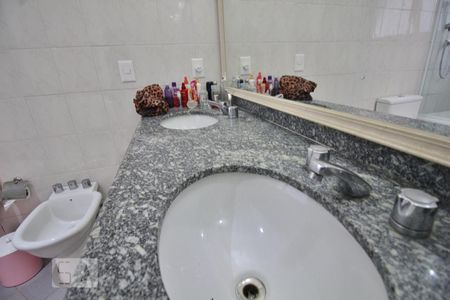 Pia de apartamento à venda com 3 quartos, 105m² em Vila Sônia, São Paulo