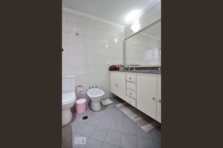 Banheiro da suíte de apartamento à venda com 3 quartos, 105m² em Vila Sônia, São Paulo