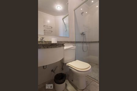 Banheiro de apartamento à venda com 1 quarto, 69m² em Paraíso, São Paulo