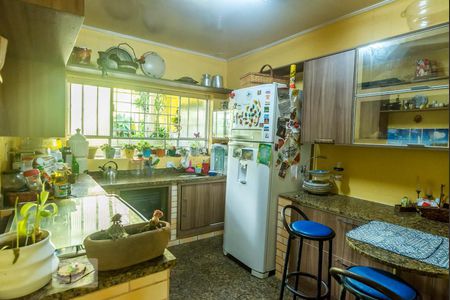 Cozinha de casa à venda com 3 quartos, 438m² em Tristeza, Porto Alegre