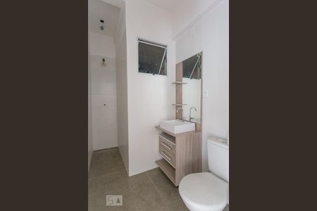 Banheiro de apartamento para alugar com 2 quartos, 72m² em Centro Histórico, Porto Alegre