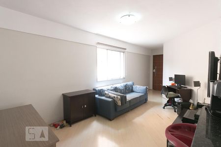 Sala de apartamento para alugar com 2 quartos, 60m² em Aclimação, São Paulo