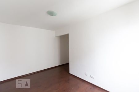 Quarto 1 de apartamento para alugar com 2 quartos, 60m² em Vila Andrade, São Paulo