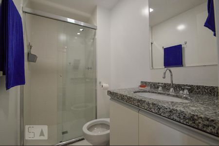 Banheiro de kitnet/studio à venda com 1 quarto, 26m² em Campos Elíseos, São Paulo