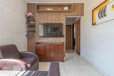 Sala de apartamento para alugar com 3 quartos, 70m² em Nova Floresta, Belo Horizonte