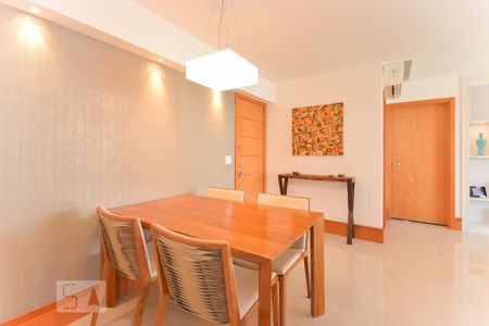 Sala de apartamento para alugar com 3 quartos, 97m² em Maracanã, Rio de Janeiro