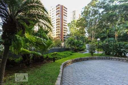 Apartamento à venda com 215m², 2 quartos e 4 vagas Apartamento à venda com 215m², 2 quartos e 4 vagasárea externa