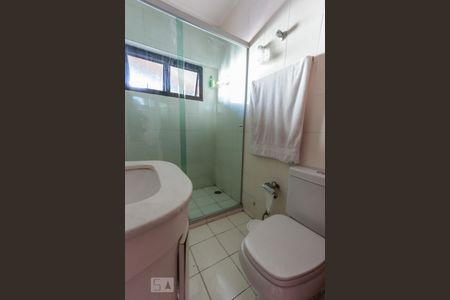 Apartamento à venda com 215m², 2 quartos e 4 vagas Apartamento à venda com 215m², 2 quartos e 4 vagasbanheiro suíte 1