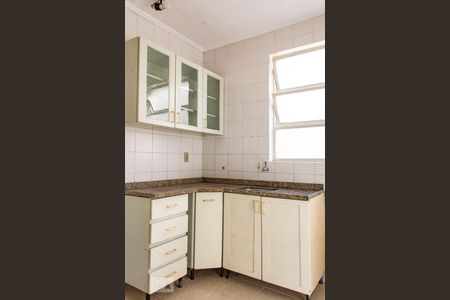 Cozinha de apartamento à venda com 3 quartos, 83m² em Auxiliadora, Porto Alegre