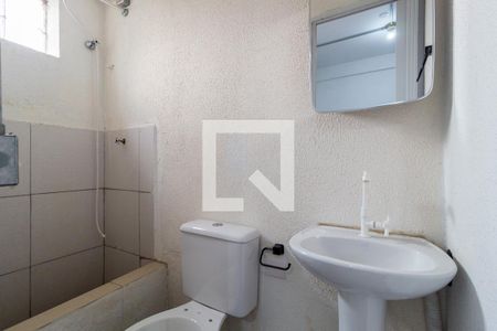 Banheiro de kitnet/studio para alugar com 1 quarto, 25m² em Brás, São Paulo