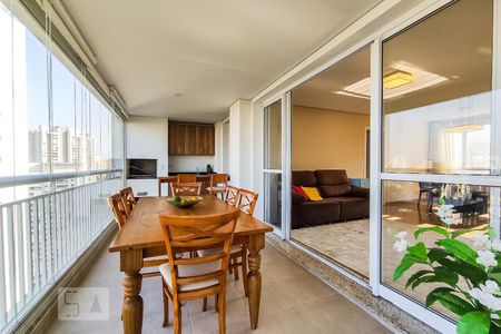 Varanda de apartamento para alugar com 4 quartos, 138m² em Vila Andrade, São Paulo