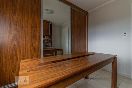 Quarto de apartamento à venda com 2 quartos, 67m² em Vila Romana, São Paulo