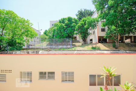 Vista Sala de apartamento à venda com 1 quarto, 40m² em Taquara, Rio de Janeiro