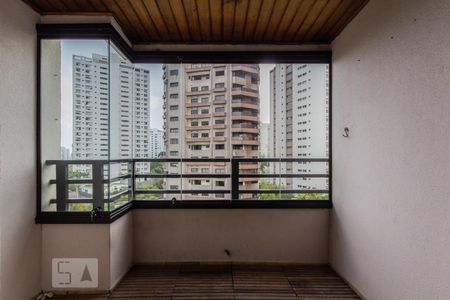 Sala (varanda) de apartamento para alugar com 2 quartos, 80m² em Vila Andrade, São Paulo