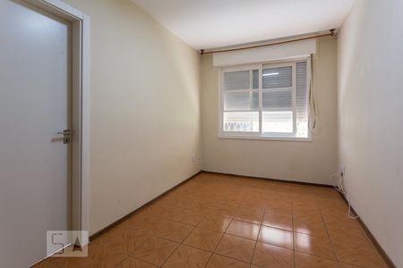 Sala de apartamento para alugar com 1 quarto, 35m² em Passo da Areia, Porto Alegre